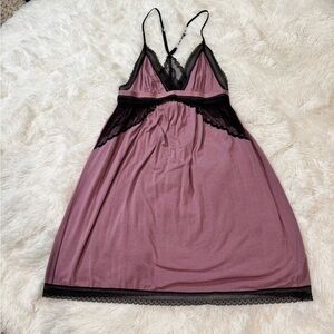Victoria’s Secret lace slip teddy lingerie - Small - NWT!